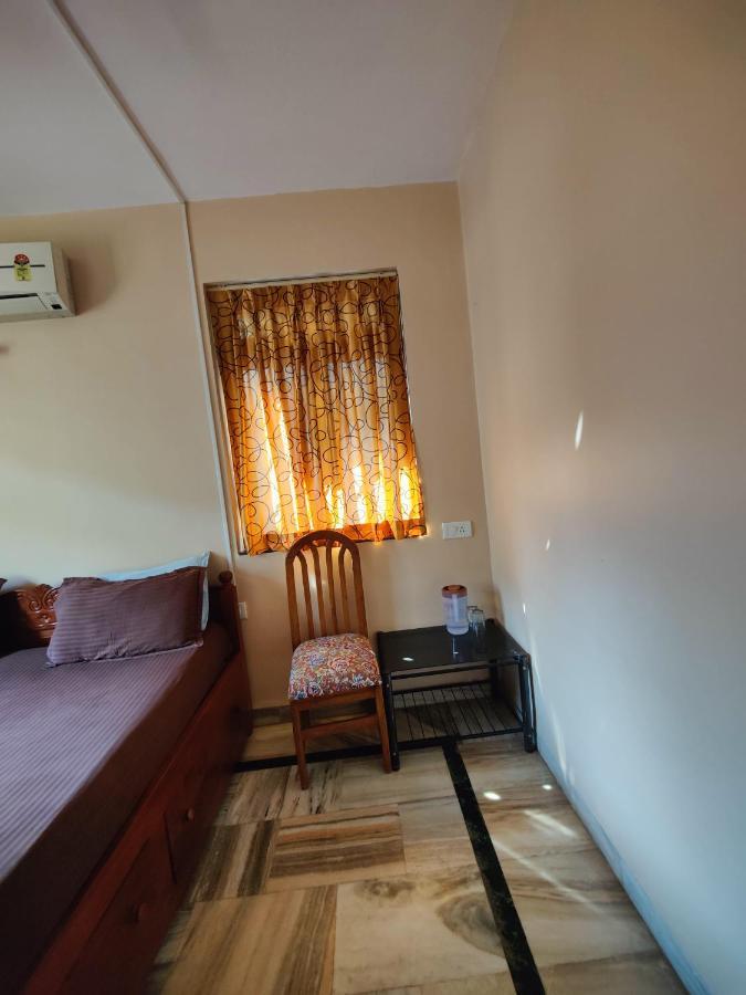 Hotel Menezes House Panaji Exterior foto