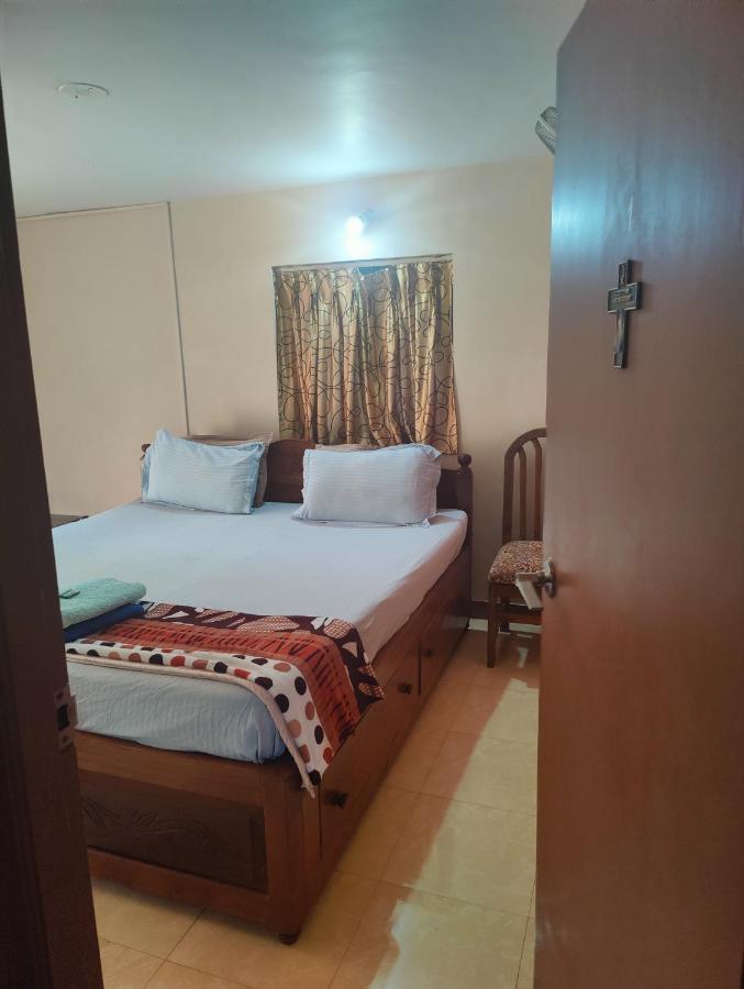 Hotel Menezes House Panaji Exterior foto