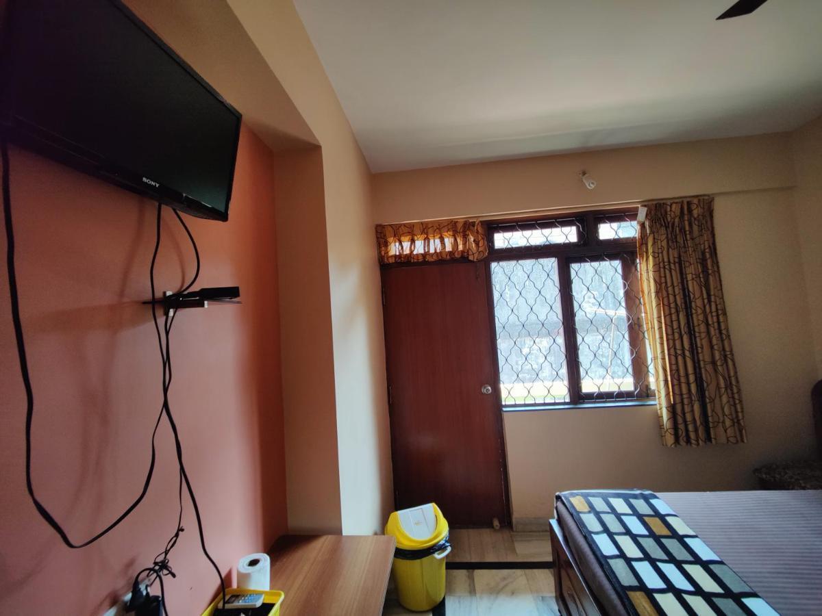 Hotel Menezes House Panaji Exterior foto