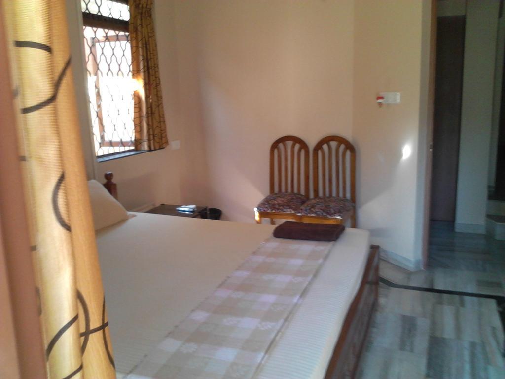 Hotel Menezes House Panaji Exterior foto