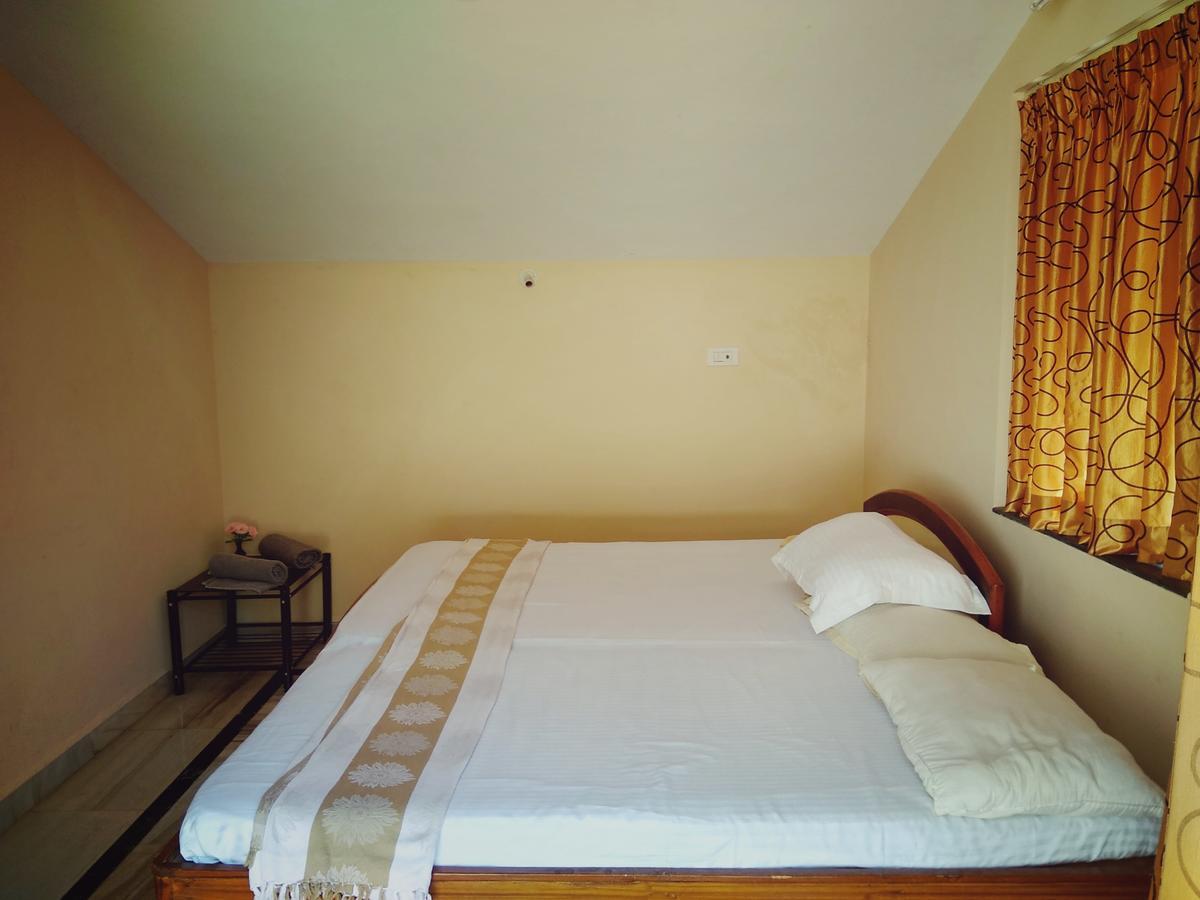 Hotel Menezes House Panaji Exterior foto